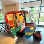 Poonam Mishra Instagram - Traveling is the best way to feed the soul and expand the mind….. 🧤🧣🎅🧦