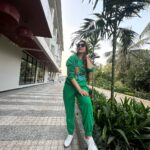 Poonam Mishra Instagram - Traveling is the best way to feed the soul and expand the mind….. 🧤🧣🎅🧦