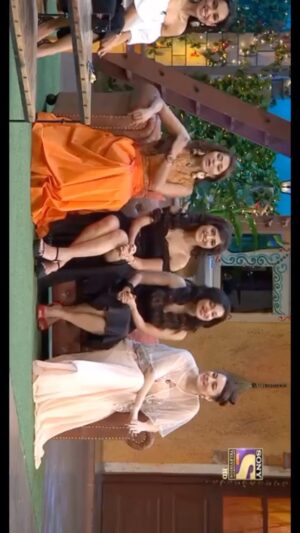 Poonam Rajput Instagram - Memories from Kapil sharma show!❤️ I loved being on the show. Sab log soch rhe honge ki Mujhe us waqt itni hassi Kyu a rhi hai to bta doon ki pehle se hi bhut himachal himachal bol chuke the ki Meri hassi control hi nhi ho rhi thi. “I love you Kapil” 😂❤️😉 
#kapilsharmashow @kapilsharma I love you ❤️ #onstage #memoriesforlife #entertainment #bollywood #kapilsharmashowfan #begumjaanpromotions @ridtiwari @florasaini #feelkroreelkro #instamood #reels #instagram ❤️🙏🤩