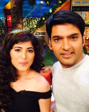 Poonam Rajput Instagram - Memories! 🙌🌟

@kapilsharma @kapilsharmashow 

#kapilsharmashow #memories #sonytv #vibes #positivevibes #begumjaan #promotion #bollywood #india #throwback