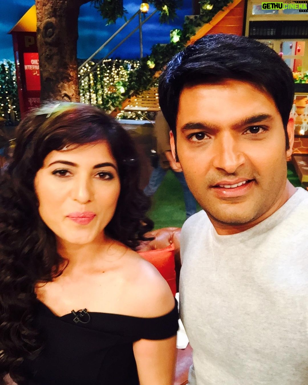 Poonam Rajput - 7.6K Likes - Memories! 🙌🌟
@kapilsharma @kapilsharmashow
#kapilsharmashow #memories #sonytv #vibes #positivevibes #begumjaan #promotion #bollywood #india #throwback