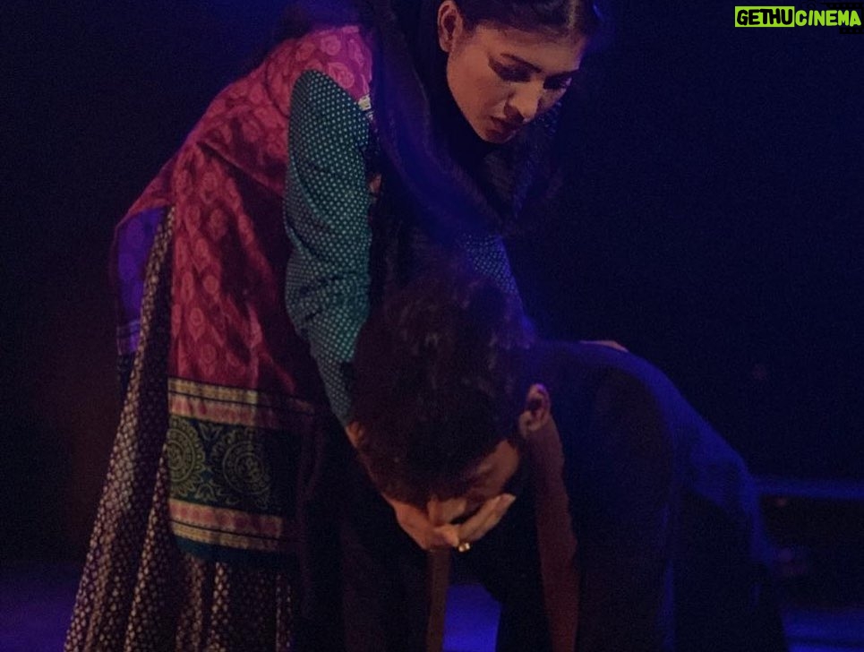 Poonam Rajput Instagram - I miss my theatre plays! 🙃 #mantokiauratein ❤️ @asmita.theatre @kuldeep.yadav.5059601 @arvindgaur_ @vishallrathore #asmitatheatre #plays #actorlife #theatre #drama #vedafactoryartstudio #instamood