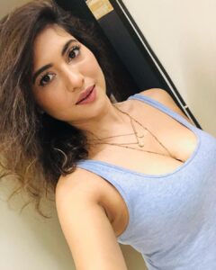 Poonam Rajput Instagram -