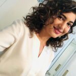 Poonam Rajput Instagram – Shoot diaries! 🎶❤️

#instagood #instadaily #bollywood #tvc #set #vanity #look
