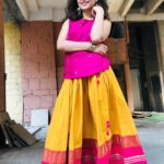 Poonam Rajput Instagram – Holi came few days early! 🤪 #colorful #indianwear #instagood @fabindiaofficial