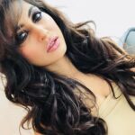 Poonam Rajput Instagram – Shootmode! 😍 #mua @shaanmu!