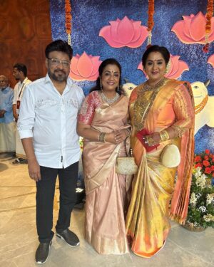 Poornima Bhagyaraj Instagram - At the wedding of @karthika_nair9 and Rohit @radhanair_r  happy and glowing . An occasion to meet our gang of friends.. the couple looked so beautiful ❤️❤️❤️