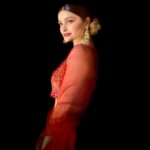 Prachi Deasi Instagram - Love and light to all 🤍🎆🪔✨ Happy Diwali! Praying for peace all around this year Outfit by Ritu @vyoum_official