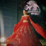Prachi Deasi Instagram - Love and light to all 🤍🎆🪔✨ Happy Diwali! Praying for peace all around this year Outfit by Ritu @vyoum_official