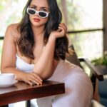 Prachi Tehlan Instagram - CLICKED BY: @rbraymond_photography DOP: @jyothishkaviraj_dop ASSISTANT: @mr.akhi_ ACCESSORIES: @aldo_shoes FOOTWEAR: @aldo_shoes Goggles: @versace MUAH: @rajeshkodungallurmakeupstudio Assistant MUAH: @_ary___a_am_mu__z Location: @wildbuffscoffee Raymond Films