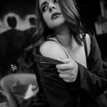 Prachi Tehlan Instagram - 🖤 @richard_antony_redcloud @prachitehlan @jishadshamsudeen @cinematographer_jibin_dev Kochi, India