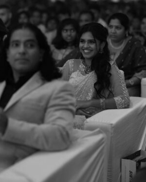 Pranika Dhakshu Instagram - Swipe >>
 A glimpse of @cedoiindia awards ✨thanks for inviting me and made my evening so colourful wishing u best of luck cedoi team member 
  Thanks madurai makkaley for all your love and support 🫶🏻luv u all 
click📷 @abimadhu__photography 
Saree : @sanas_bridalboutique 🫶🏻
.
.
#pranikadhakshu #event #madurai #havemyheart