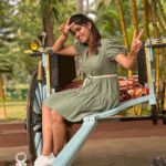 Pranika Dhakshu Instagram - Nothing compares to the ride on a bullock cart ✨ Bullock cart + Thalaivar song = heaven Had so much fun thanks @ibex.resorts ❤️ #vacationmode #bullockcartride #fun_panrom #loved #pranikadhakshu Coimbatore, Tamil Nadu