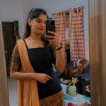 Pranika Dhakshu Instagram - Kanam ullil ulla bhayamo 🌸🦋 👗: @shansika1 . . . #zara #pranikadhakshu #durga #meenakshiponnunga #zeetamil #serial #kerala #mallu #malaiyali #song Chennai, India