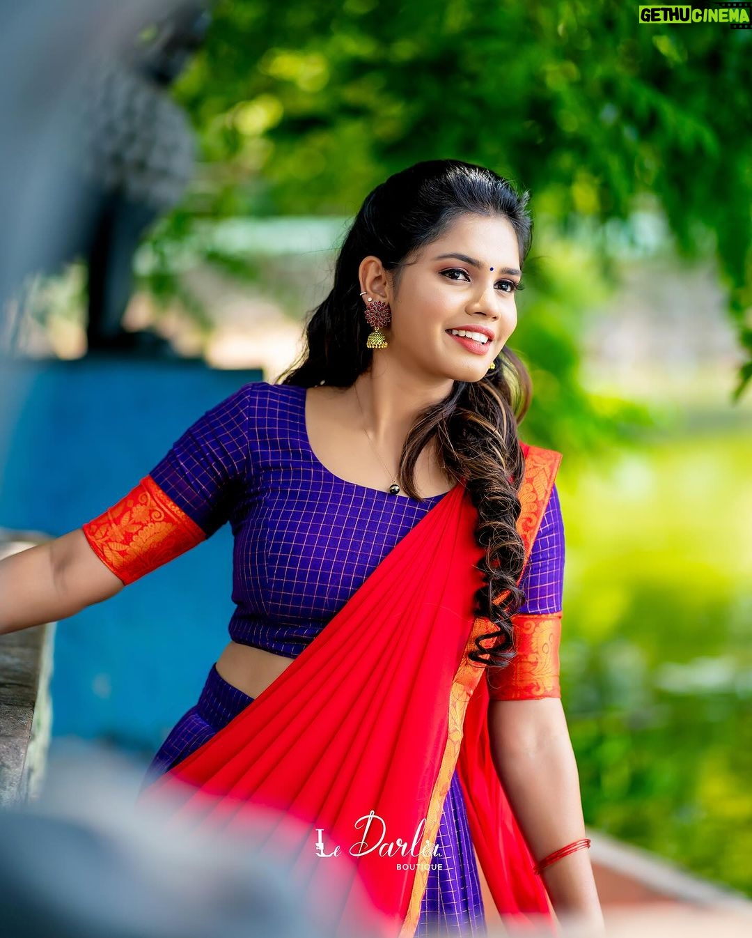 Pranika Dhakshu Instagram - Be original go traditional šā¦.. . . . Outfit : @ledarla_design_studio MUA : @jeevitha_makeovers Photography: @daviddanield11 & @d11photography . . #pranikadhakshu #zaru #traditional #trendy #love #instafeed #old Chennai, India