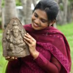 Pranika Dhakshu Instagram - Wishing u all a happy Vinayaka Chaturthi ✨may this ganesh chaturthi be the start of the year that will bring your joy nd happiness 😍 best wishes for my Insta family on lord Ganesh day 🌸 . . Pc : @thik_studio . . #pranikadhakshu #zeetamil #vinayagar #vinayakachaturthi #blessed Chennai, India