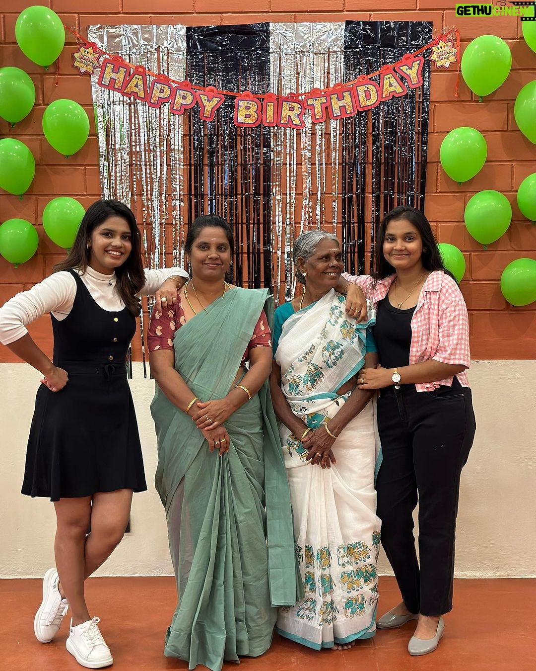 Pranika Dhakshu Instagram - A family is an early heaven 🫂❤️ . . . #momentstobecherished #love #family #beinggrateful Coimbatore, Tamil Nadu