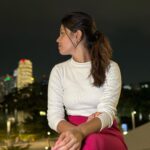 Pranika Dhakshu Instagram - 🤍💖 #zara #pranikadhakshu #singapore #nationalstadium #nightout National Stadium, Singapore