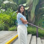 Pranika Dhakshu Instagram - #SINGAPORE 🍃🕊️ #pranikadhakshu #zara #singaporetrip #travel # Gardens By the Bay, Marina Gardens Drive, Singapore
