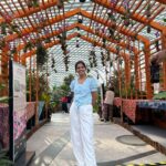 Pranika Dhakshu Instagram - #SINGAPORE 🍃🕊️ #pranikadhakshu #zara #singaporetrip #travel # Gardens By the Bay, Marina Gardens Drive, Singapore