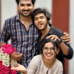 Pranika Dhakshu Instagram – Annan ✨  Nanban

“Sogangal namakum nenjodu irukum sirikkaadha naal illayae” moment as always..!!!

Pasam Veika Nesam VeikaThozhan Undu Vaazha Veika Avanai Thavira Uravukaaran
Yaarum Ingillae!!!! ✨ @sanjay_raja03 

Anbu Enum Koondilae Aadi Paadum Poonguyil  Aasai Dheepam Yettruthae  Annan Unnai Pottruthae..!!! ✨ @sudharsanam777 

Innoru Jeevan Intha gang la miss agiduchu …!!! Avarukkum oru songaa dedicate pannu da vendiyathu than ….!!!! 

Thoongathey Thambi Thoongathey..😃😂
 @balasubramaniyanrajendran 
 
Kovapadatheenga …just for fun !!!!
 
வா வா என் தேவதையே 
பொன் வாய் பேசும் தாரகையே..!!!
வான் மிதக்கும்..கண்களுக்கு 
மயிலிறகால்..மை இடவா 
மார்புதைக்கும் கால்களுக்கு 
மணி கொலுசு..நான் இடவா…!! Ungalai Napakappaduthum oru paadal … oru kuzhanthaiya eppadi parthuppengalo Appadiya than Enna yum  @ival_miruthula – vaiyum parthupeenga !! FOREVER!!!

Intha gang oodaa thalaviii naan than.. inimey neenga 3 perum Ennai captain !! captain !! than koopidanum..!!! 😜😃

My Gang Quotes..!!!! ⬇️

“ Enendrum Paadum paasa paravaigal naangal..!!! “✨🕊️

.
.
#pranikadhakshu #zara #friendship #friends #gang #truerelationship