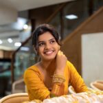 Pranika Dhakshu Instagram - Jewels Are Like a Tribute to Being a Woman..!!! ✨🍃 Beautiful jewellery : @nsvjewels Outfit : @shansika1 Photography : @ajay_clickers___photography_ & @lightwalkstudio Location : 📍#coimbatore . . . #pranikadhakshu #zara #jewelry #bridaljewellery #traditional #antique #look #unique