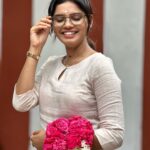 Pranika Dhakshu Instagram - New Look 👀✨ #newlook #specs #pranikadhakshu #zara