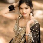 Pranika Dhakshu Instagram – Just Looking Like a wow …!!! ✨🖤
.
.
Costume : @diademstore.in 
MUA : @sharanyas_makeupartistry 
Pc : @skmani_photography 
.
.

#pranikadhakshu #zeeawards #outfit #classy #black #diademuertos Chennai, India