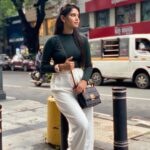 Pranika Dhakshu Instagram – Pora pokula ❤️📸

Outfit @myzudio 

#pranikadhakshu #zara #streetphotography #tnagar #chennai  #style T.Nagar