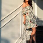 Pranitaa Pandit Instagram - There’s Some about this picture .. I think it’s the dress 👗 @coverstoryfsl Pic - @lighterature_studios @ou_tc_as_t . . #coverstory Goa