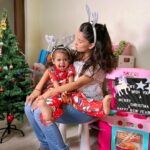Pranitaa Pandit Instagram - Merry Christmas 🎄 @anysshapanditt #mylilgirl #christmastime #santa #obsessed #christmasoutfits #christmasdecor Goa