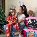 Pranitaa Pandit Instagram - Merry Christmas 🎄 @anysshapanditt #mylilgirl #christmastime #santa #obsessed #christmasoutfits #christmasdecor Goa