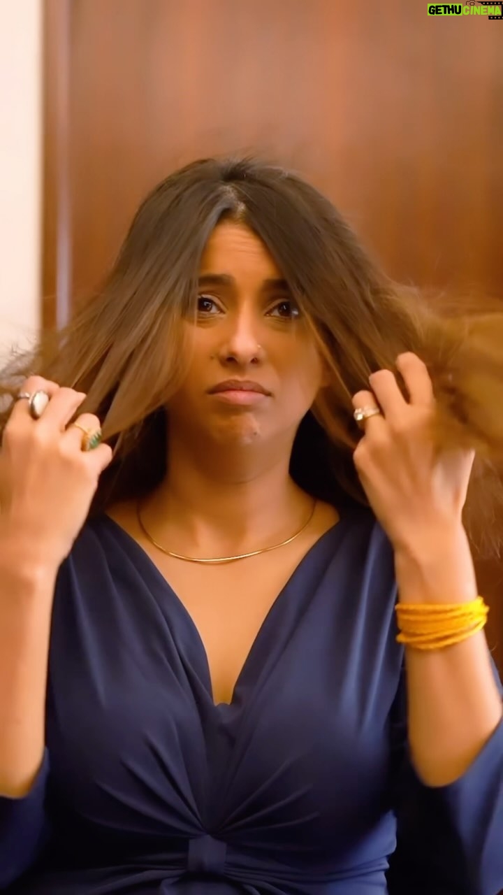 Pranitaa Pandit Instagram - Winters = dryness = dandruff 🙈… Save your hair this winter, try Mamaearth Lemon Anti-Dandruff Shampoo and Conditioner packs the benefits of Lemon and Ginger that reduce dandruff and soothe itchy scalp, leaving you with silky smooth hair. @mamaearth.in Use my code Pandit20 & get 20% off on mamaearth website and app #MamaearthLemonAntiDandruffShampoo #MamaearthLemonAntiDandruffConditioner #LemonAntiDandruffShampoo #LemonAntiDandruffConditioner #AntiDandruffShampoo #AntiDandruffConditioner #LemonShampoo #LemonConditioner #Ginger #AntiDandruff #Shampoo #Conditioner #StrongHair #SilkyHair #HealthyHair #HealthyScalp #CleanScalp #HairCare #NaturalHairCare