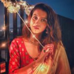 Pranitaa Pandit Instagram - Wishing Everyone A Very Happy Navratri navratri 2023 faithoverfear maadurga •••••••••••••••••••••✨✨ ༛༛༛༛༛༛༛༛༛༛༛༛༛༛༛༛༛༛༛༛༛ Kilometere ke hisab se _💥henaa . #mahesana #gujjuthings #chhel6abilo #trandez_f_kerla1 #gujjuquotes #sayings #shout_outshoutouts_ #gujrati #botad #gujjurocks #gappa #navsari #kutch #shoutouter #maharashtra_clickers #rajkot_diaries #gujjujalso #nashik #freak_of_kerala #ahmedabad_instagram #kathiyawadi #gujjugram #gujjugotada #gujarat #otheryouphotography #gujaratiwedding #ahmedabad #bhuro #gujjus #shout_outshoutouts_ #nashik #sayings #ahmedabad #trandez_f_kerla1 #botad #gujjugotada #gujjugram #gujjujalso #maharashtra_clickers #mahesana #navsari #rajkot_diaries #chhel6abilo #gappa #gujjuquotes #kathiyawadi #otheryouphotography #gujjurocks #freak_of_kerala #ahmedabad_instagram #gujarat #shoutouter #gujaratiwedding #gujjuthings #gujjus #bhuro #kutch #gujrati #gujrati #gujjujalso #mahesana #trandez_f_kerla1 #kathiyawadi #navsari #freak_of_kerala #shout_outshoutouts_ #bhuro #gujaratiwedding #gappa #gujjugotada #gujjurocks #nashik #maharashtra_clickers #rajkot_diaries #gujjugram #gujjuquot