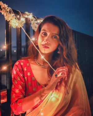Pranitaa Pandit Instagram - Wishing Everyone A Very Happy Navratri 
navratri 2023 
faithoverfear maadurga

•••••••••••••••••••••✨✨
༛༛༛༛༛༛༛༛༛༛༛༛༛༛༛༛༛༛༛༛༛
Kilometere ke hisab se _💥henaa
.
#mahesana #gujjuthings #chhel6abilo #trandez_f_kerla1 #gujjuquotes #sayings #shout_outshoutouts_ #gujrati #botad #gujjurocks #gappa #navsari #kutch #shoutouter #maharashtra_clickers #rajkot_diaries #gujjujalso #nashik #freak_of_kerala #ahmedabad_instagram #kathiyawadi #gujjugram #gujjugotada #gujarat #otheryouphotography #gujaratiwedding #ahmedabad #bhuro #gujjus #shout_outshoutouts_ #nashik #sayings #ahmedabad #trandez_f_kerla1 #botad #gujjugotada #gujjugram #gujjujalso #maharashtra_clickers #mahesana #navsari #rajkot_diaries #chhel6abilo #gappa #gujjuquotes #kathiyawadi #otheryouphotography #gujjurocks #freak_of_kerala #ahmedabad_instagram #gujarat #shoutouter #gujaratiwedding #gujjuthings #gujjus #bhuro #kutch #gujrati #gujrati #gujjujalso #mahesana #trandez_f_kerla1 #kathiyawadi #navsari #freak_of_kerala #shout_outshoutouts_ #bhuro #gujaratiwedding #gappa #gujjugotada #gujjurocks #nashik #maharashtra_clickers #rajkot_diaries #gujjugram #gujjuquot