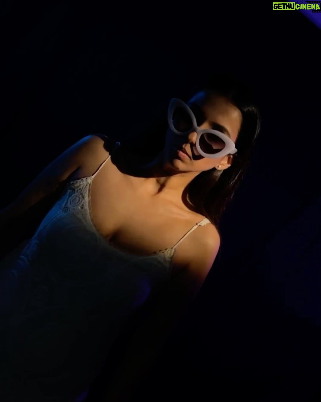 Pranitaa Pandit - 23.9K Likes - Shading the world, one wild pair of shades at a time. 😎✨
#ShadesOfCool #FuturisticFrames #SunglassStyle #EyeCatchingEyewear #FashionForwardSunnies #RadicalReflectors #ShadyStyle #SpectacularShades #SunglassSwag #OutrageousOptics #FabioBianco #notapaidpromotion
@fabiobiancoeyewear @lavesh_k