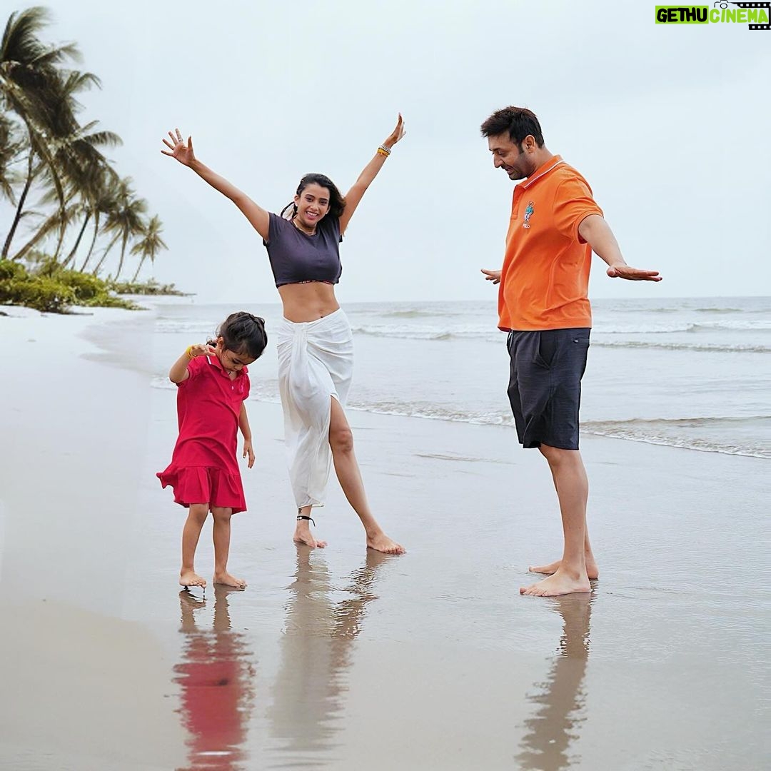 Pranitaa Pandit - 26.2K Likes - Gathered by the waves, united by love. Family time at its finest.
making memories by the shore 🌊
#BeachBonds #FamilyByTheShore #SeasideMemories #SunSandAndSmiles #CoastalConnections #FamilyFirst #BeachLifeLove #OceanSideMoments