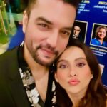 Pranitaa Pandit Instagram - My Favourite (On screen) 😜 Husband Cannot wait for your new release ! #sukhee #guru #friendslikefamily . . #Sukhee releases on 22nd September only in theatres. @theshilpashetty @sonal_d_joshi #BhushanKumar #KrishanKumar #chaitanyachaudhary @ivikramix @theamitsadh @kushakapila @dilnazirani @pavleen_gujral @Maahijain1707 @tseriesfilms @tseries.official @abundantiaent @penmovies @shikhaarif.sharma @shivchanana @neerajkalyan24 @vijash @paulomi.dutta1 @rupinderinderjit @radsanand @itsjyotikapoor