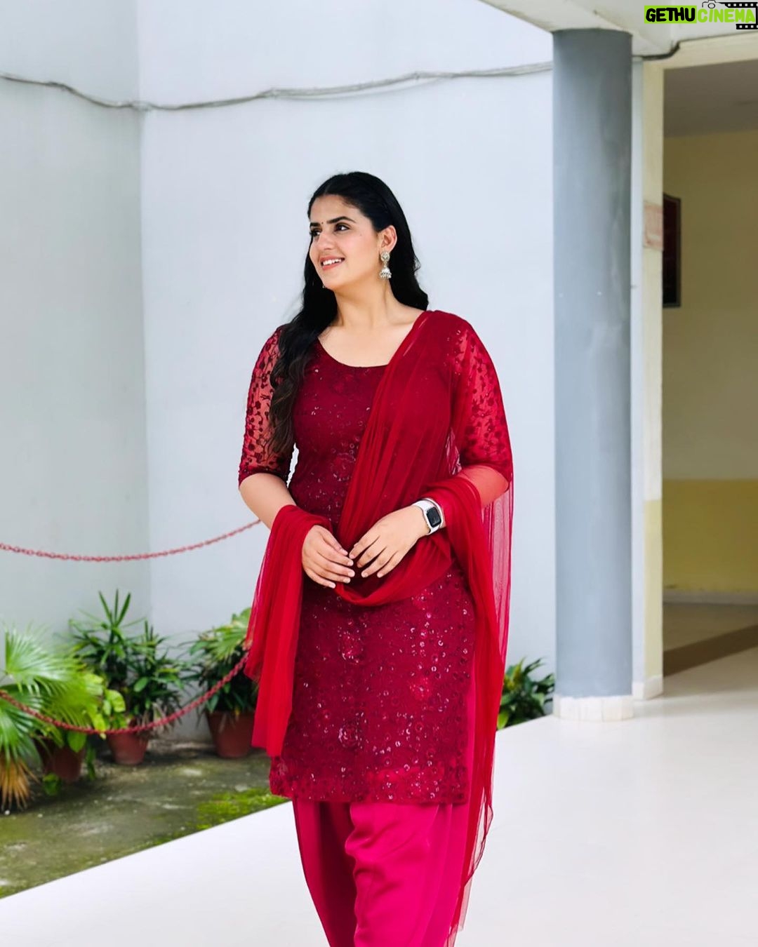 Pranjal Dahiya - 265.6K Likes - ♥️