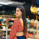Pranjal Dahiya Instagram - 🌹✨ . . Wearing : @nupur_choudhary17 #pranjaldahiya #gulabiqueen