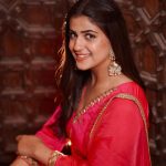 Pranjal Dahiya Instagram - Tum Mile Dil Khile ♥️ . . . #pranjaldahiya #gulabiqueen