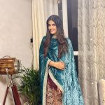 Pranjal Dahiya Instagram - It’s a beautiful morning 💙 . . Anyone Want This Outfit 🙄? Something Is On The Way 😍 . #pranjaldahiya #gulabiqueen #comingsoon