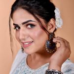 Pranjal Dahiya Instagram - Naina tere kajrare hai Naino pe hum dil haare hai 💙