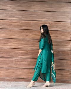 Pranjal Dahiya Instagram - I don’t chase I attract whatever belongs to me will simply find me 🌿 Chandigarh, India