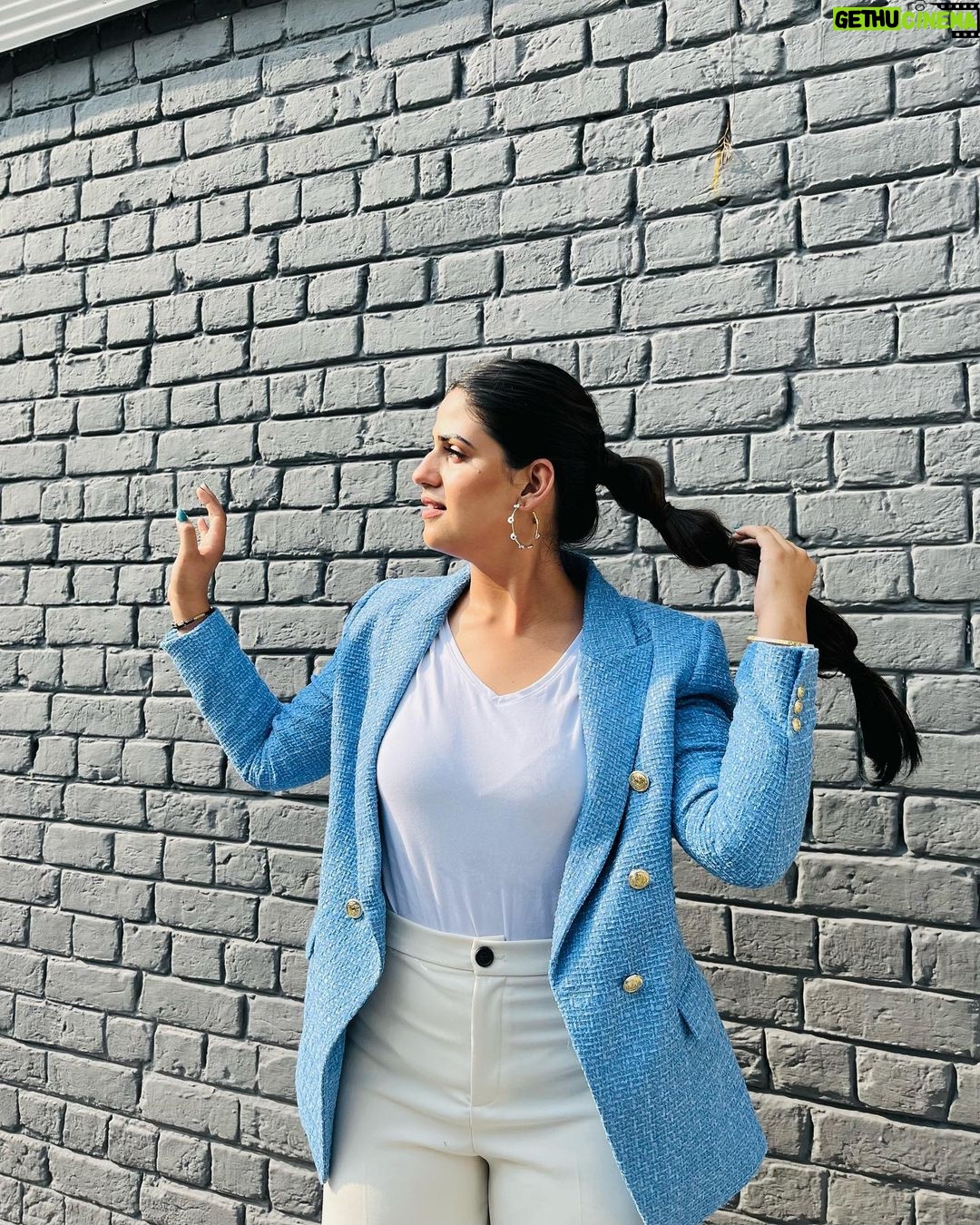 Pranjal Dahiya Instagram - Copy me, but the paste won't be the same. 🌪️