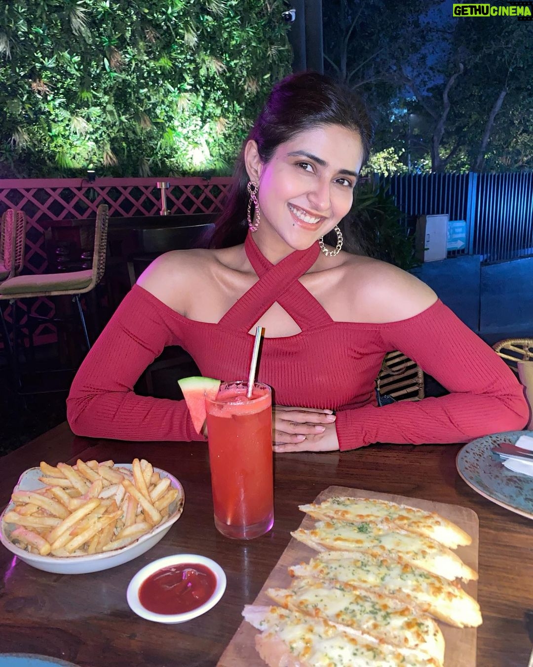 Pranutan Bahl Instagram - merry merry Christmas 🎄♥️