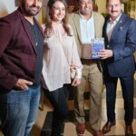 Preeti Jhangiani Instagram - Congratulations @navrozedhondy on the launch of the book Indian Cricket - Then and Now and thank you for the wonderful evening. Always a pleasure meeting dear friend and Olympic legend @leanderpaes and thank you Leander for you kind words about the @propanjaleague 🤗