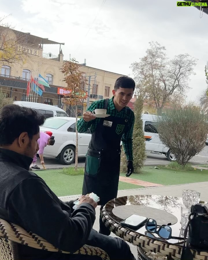 Preeti Jhangiani Instagram - Beautiful weather , scenic views and this amazing cafe! Thank you @laesmeralda.uz for the yummy food ! #samarkand #uzbekistan