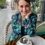 Preeti Jhangiani Instagram – Beautiful weather , scenic views and this amazing cafe! Thank you @laesmeralda.uz for the yummy food ! 
#samarkand #uzbekistan