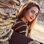 Preeti Jhangiani Instagram - The only time you should look back is to see how far you’ve come… @jhangianipreeti @nikonindiaofficial #NikonZ9 #nikonindia #nikonindiaofficial #nikonphotographer #preetijhangiani #bollywoodstyle #bollywoodactress #bollywoodactresses #bollywoodactressstyle #indianactress #indianmodel #indiagram Devbagh Beach